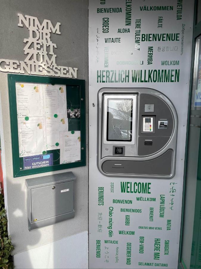 Hotel Restaurant Wallner I Contactless Check-In แซงต์วาเลนทิน ภายนอก รูปภาพ